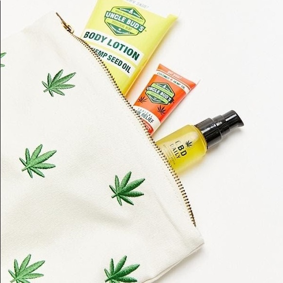 🆕 420 Cosmetics Pouch - Picture 1 of 5